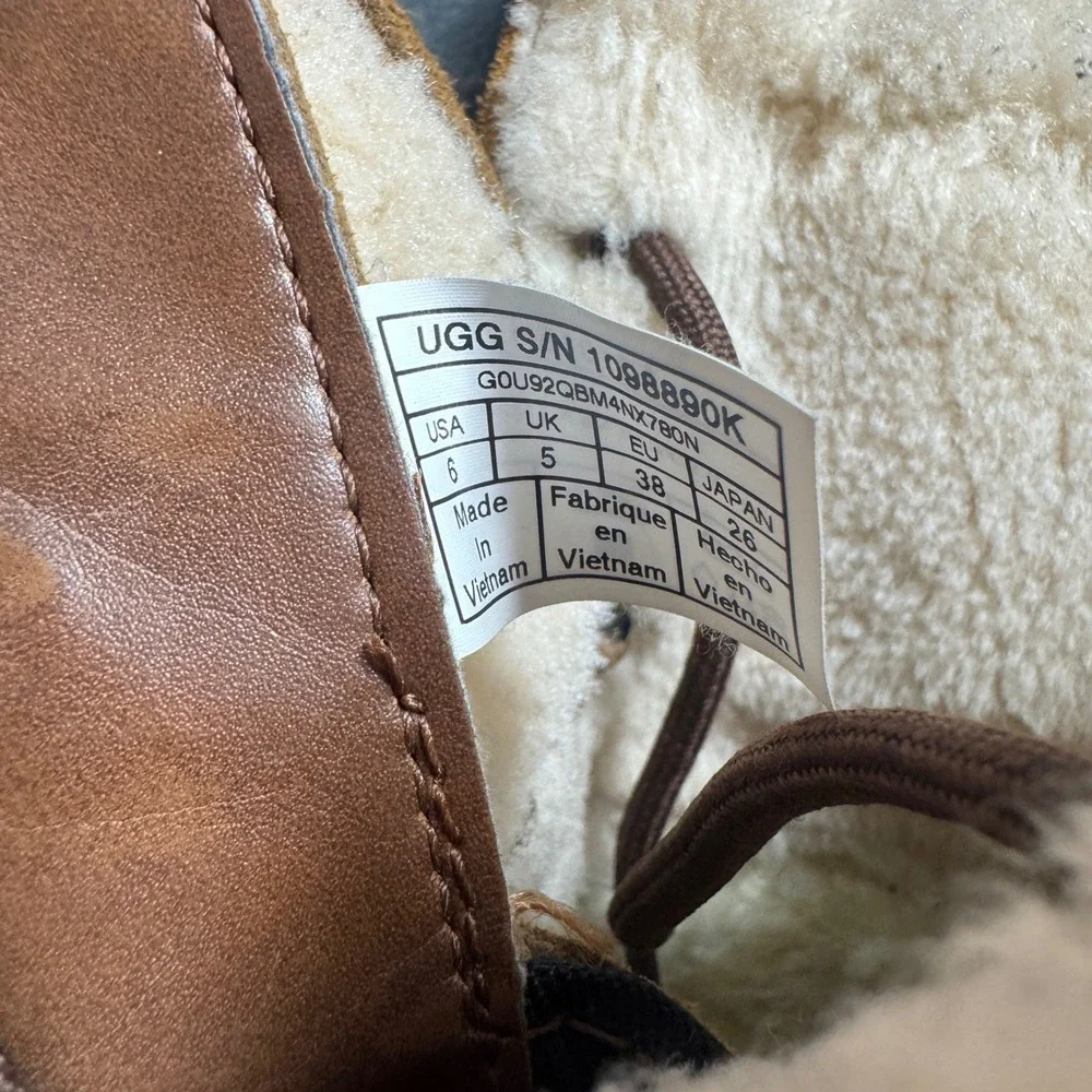 UGG Butte Size 6 Kids Waterproof Leather Snow Boots Chestnut Brown Women 7.5
